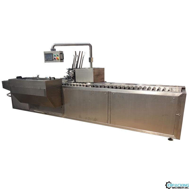 Automatic continuous type bottle cartoning packing machine